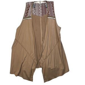 Umgee faux suede vest with tribal pattern 1xl